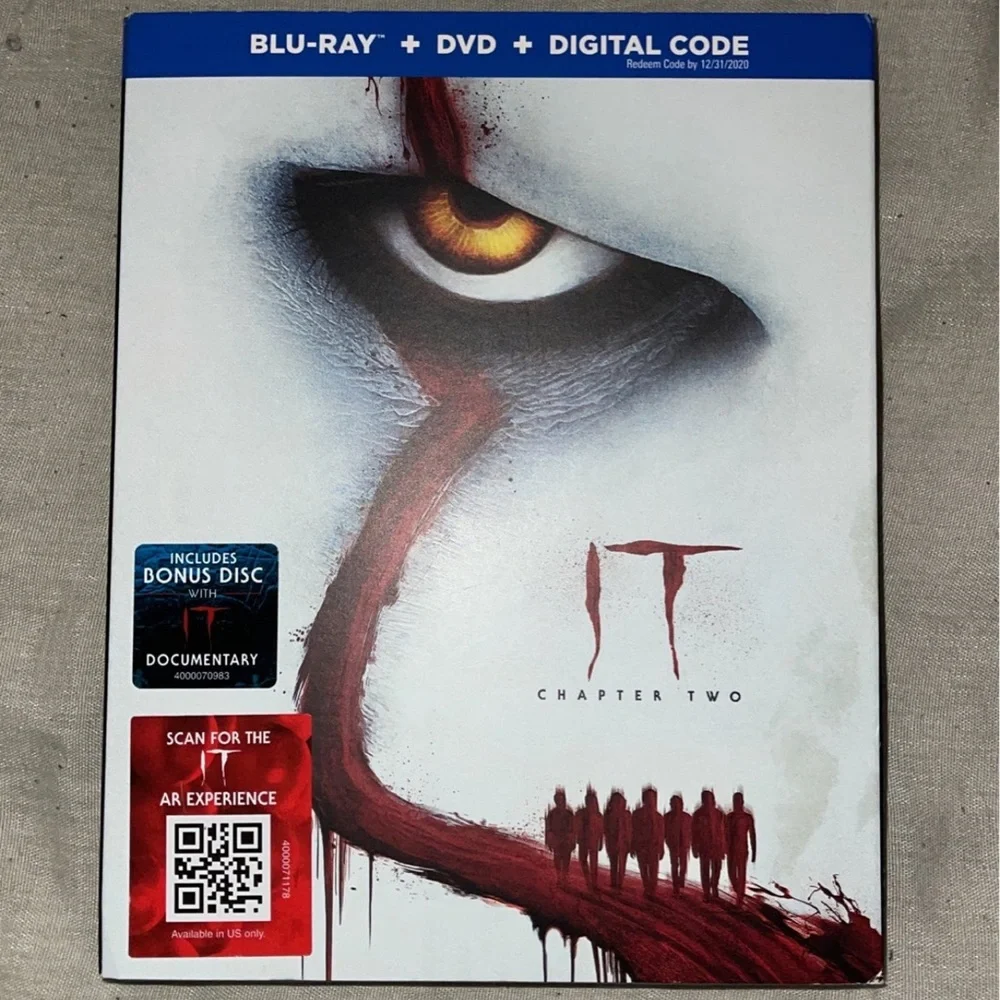 It Chapter Two Blu-Ray - Picture 1 of 4